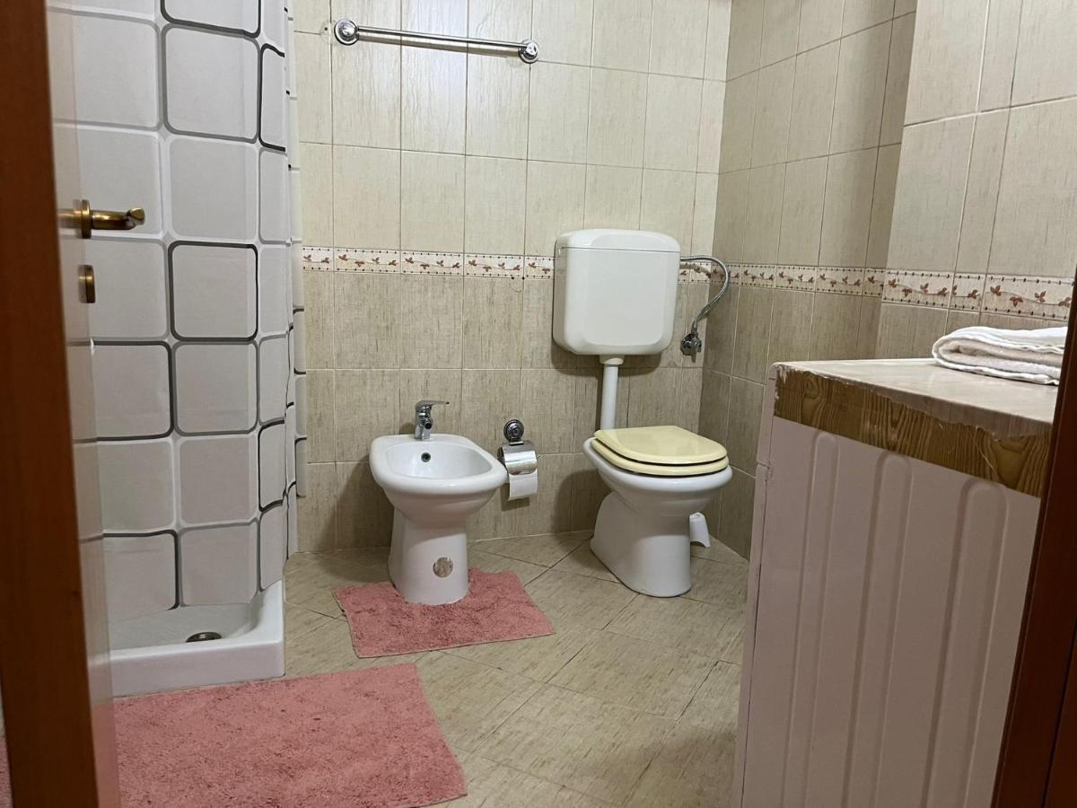 Apartmán Lungomare Vlore Con Garage Privato 2 Exteriér fotografie