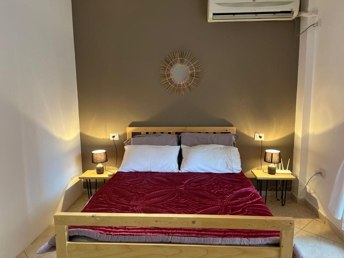 Apartmán Lungomare Vlore Con Garage Privato 2 Exteriér fotografie